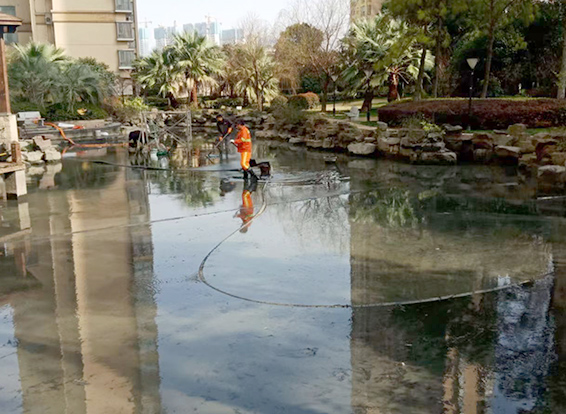 遂昌景观池淤泥清理